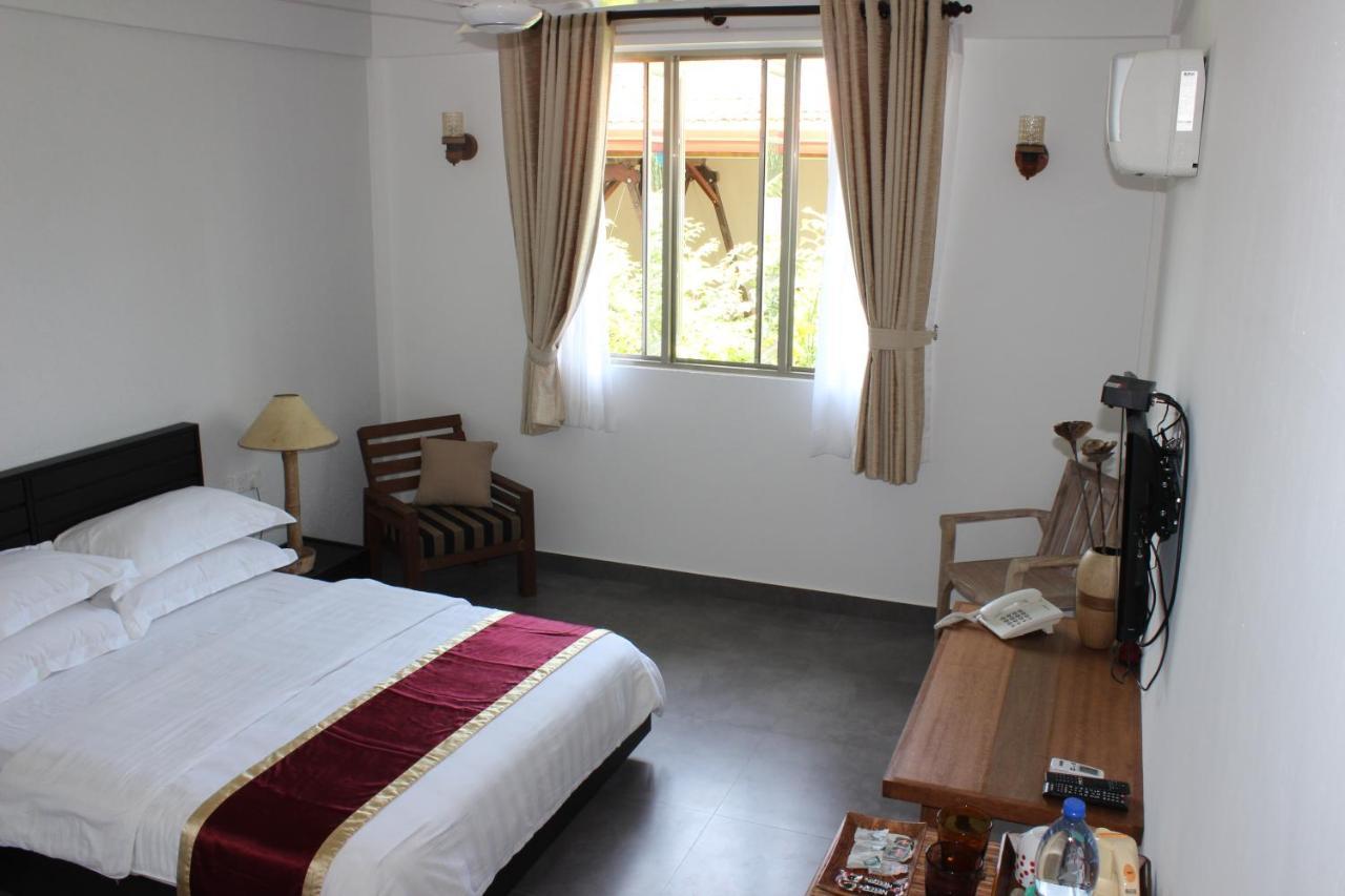 Hanimaadhoo Island 蔚蓝景观旅馆酒店 外观 照片
